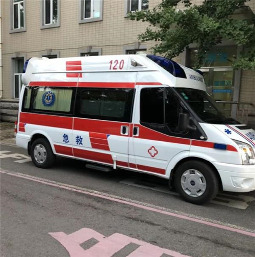 杭锦选择我们的救护车出租,开启安心转院之旅